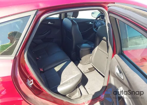 2016 Ford Focus Se from USA, damaged, VIN 1FADP3K21GL403898